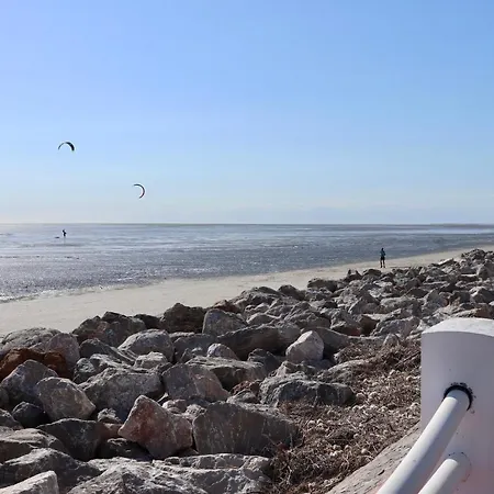 Maison A 300m De La Plage, Classee 3 Etoiles - *