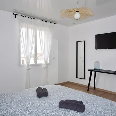 Maison A 300m De La Plage, Classee 3 Etoiles - * לה קרוטואה