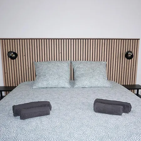 Maison A 300m De La Plage, Classee 3 Etoiles - * לה קרוטואה